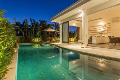 2 Bedrooms Villa - Drupadi Area Seminyak