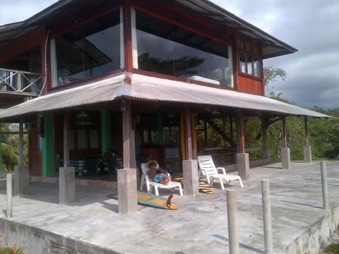 Hill Top Villa Overlooking Indian ocean.