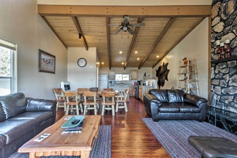 Main Living Area | Sleeper Sofa | 3rd Floor