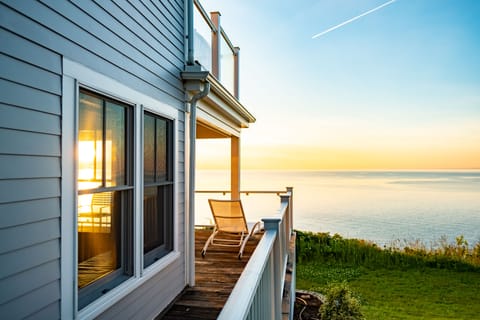 Sunrise views from the bottom deck of Cliff House