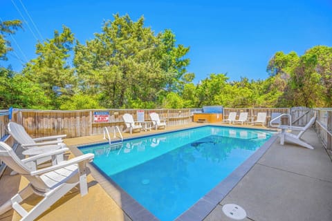 Surf or Sound Realty - 786 - Medley Paradise - Pool Area -2