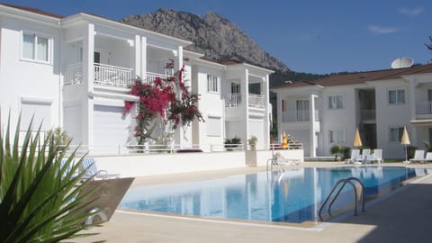 Pool area