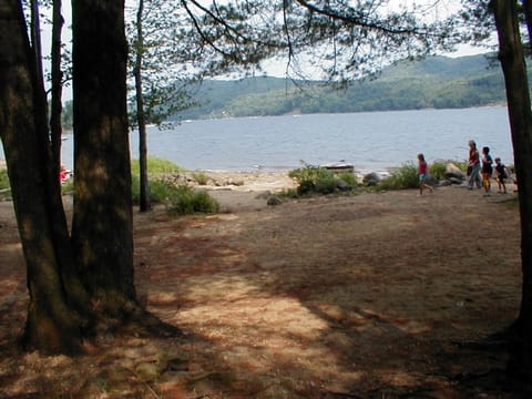 Adirondack Park.  Lake Accessibility.  1/4 Mi. N.