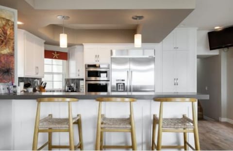 67b95805-2384-4606-80dc-908ab2c43631