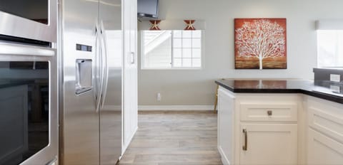 1f3e5581-0b95-425a-9bfe-e2cb43c03135