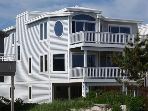 10 E. Atlantic Ave, Harvey Cedars