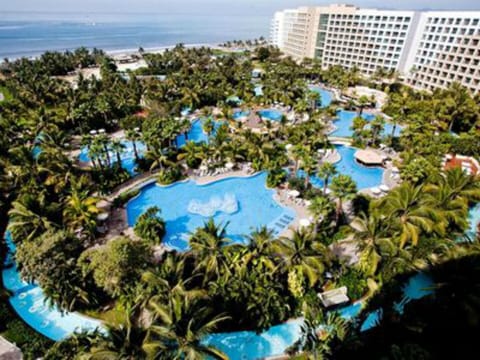 15 pools to choose from!