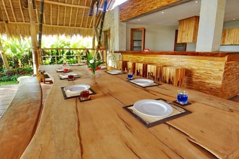 Luxury 5 Bedroom Villa in Ubud