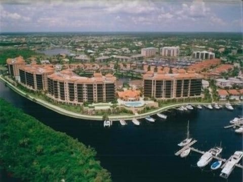 Grande Isle Towers at Burnt Store Marina