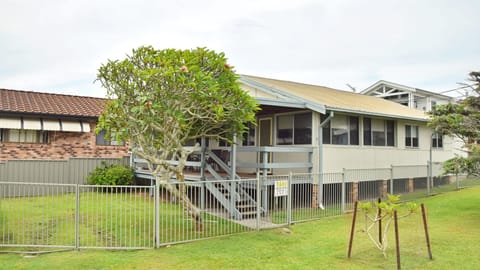 External view of the propeerty.