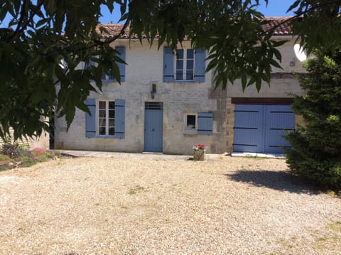 Les Bouleaux Holiday Home