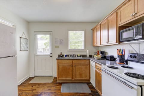 Everything you need to cook, sip, and savor Memphis-style meals.