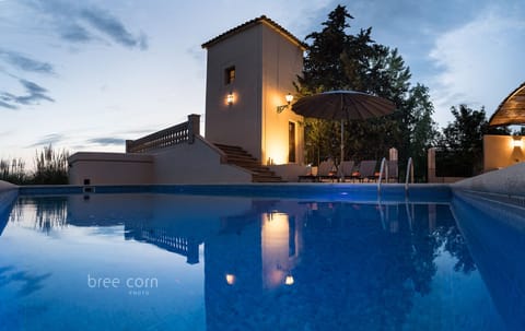 Chill out area WITH SWIMMING POOL 10X5 MTS