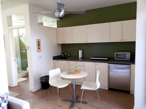 Kitchen and dining area