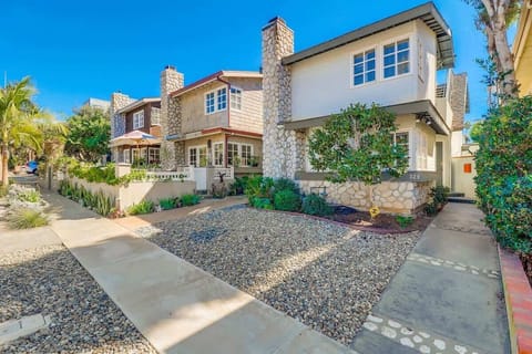 Front yard to Coastal Breeze.