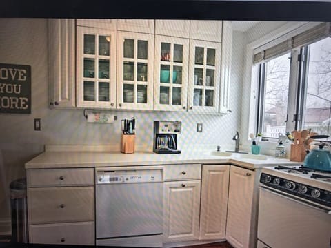 Kitchen with dishwasher and oven/stove