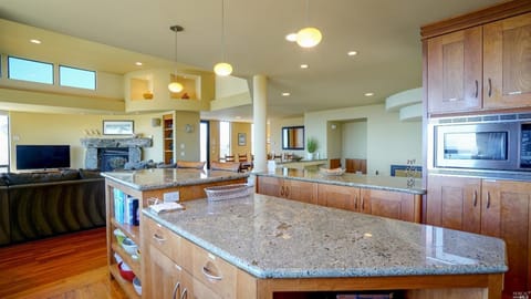 Plenty of granite countertop space in the kitchen