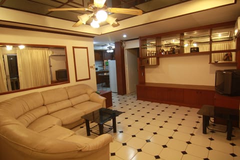 Room 802 Living Room