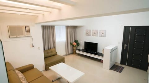  3BR nearTaipei101&Yong Kong area