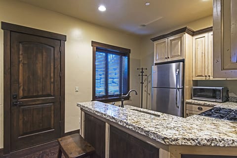 Apartment/Guest Kitchen