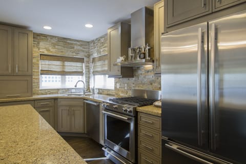 Stainless steel aplliances 