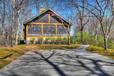 Welcome to Red leaf Lodge