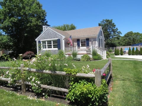 This cute cottage is just up the road from Nauset Beach.