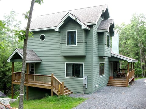 Forest Ridge summer picture