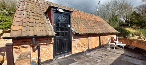 Private balcony / entrance