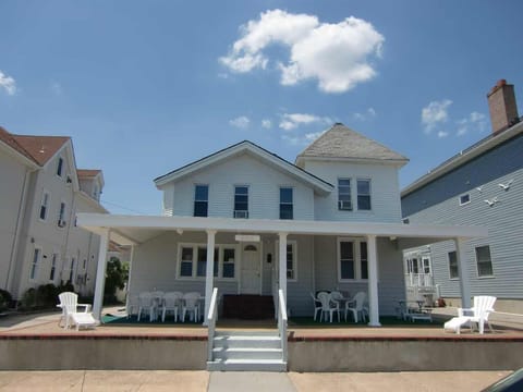 Ocean front vacation home