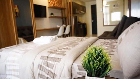 Designer Studio Condo Unit near ABS CBN