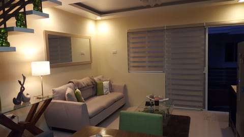 Tagaytay Cozy & Relaxing 2-Bedroom Villa