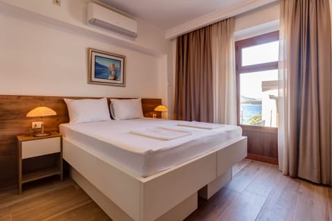 Studio apartment with double bed that will give you absolute comfort.