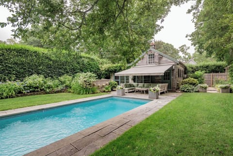 Pool & Guest Cottage