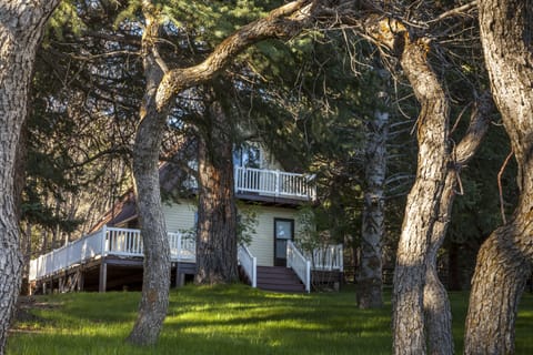 Hidden Pines Cabin Photo by Bob Hodson Photograpy