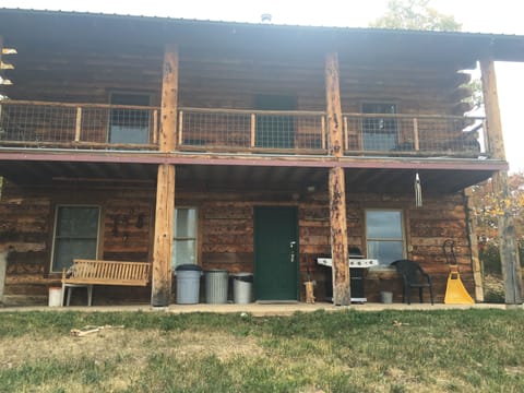 Lower Unit is the cabin.  Upper is the owners quarters