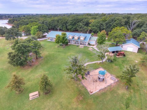 Secluded Lakefront Property