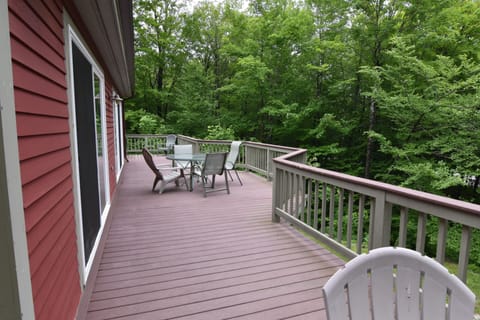Large front deck