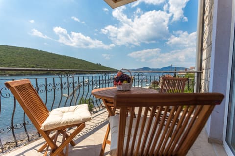 Wonderful terrace on which you can rest and enjoy in the beautiful sea view!