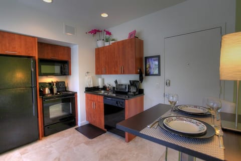 Full kitchen with pots, pans, dishes, glassware, utensils... everything you need