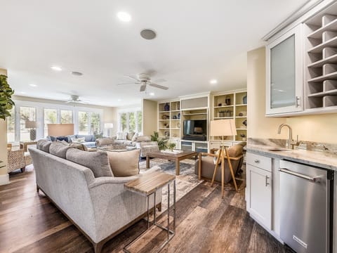 Main Living Room at 18 Woodbine Place