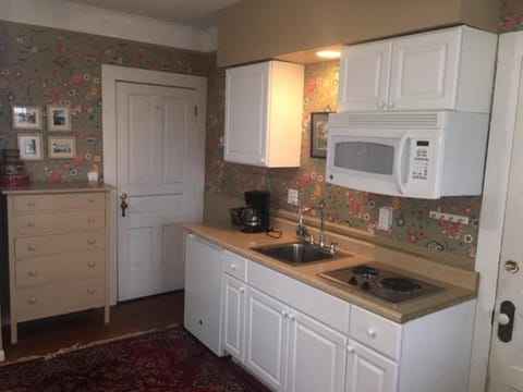 All utensils and dishes are provided.