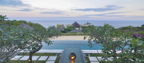 Spectacular Clifftop 4 Bed Villa,Uluwatu