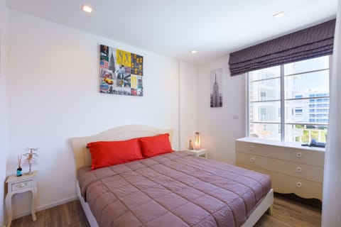 Summer HuaHin_1BR Apt. w PoolView-D0B