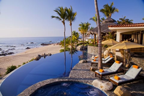 Casa Captiva Pool and Beach