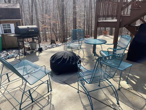 Patio with charcoal grill, patio furniture & fire pit 