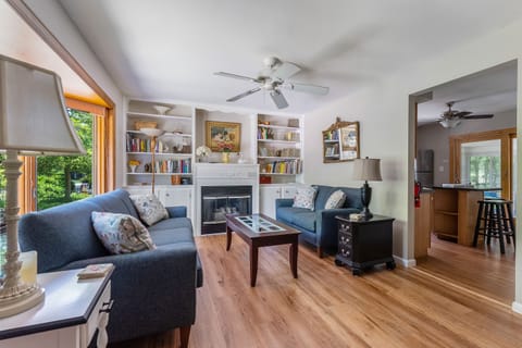 A cozy beach cottage
