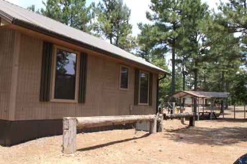 "Great cabin, enjoyed our stay very much." -May 2022