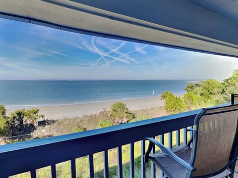 Welcome To Beach Racquet A318 - Ocean Views + Pool, Tennis & More!