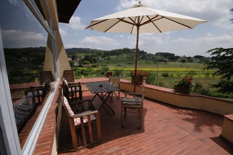 balcony